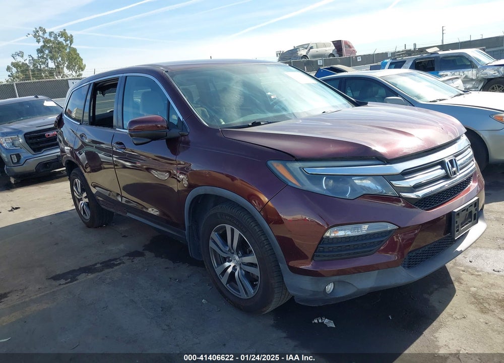 2017 HONDA PILOT EX VIN: 5FNYF5H3XHB002705