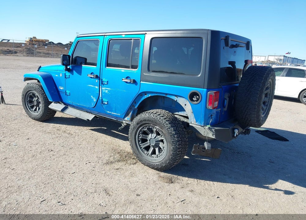 2015 JEEP WRANGLER UNLIMITED SAHARA VIN: 1C4BJWEG1FL642653