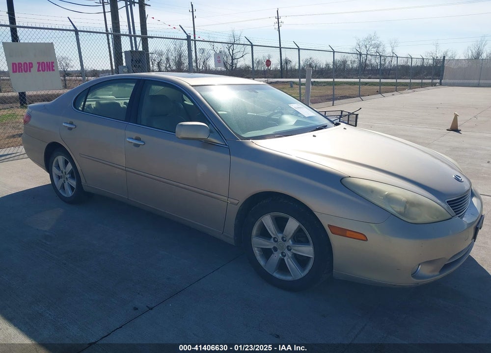 2005 LEXUS ES 330 VIN: JTHBA30G155076405