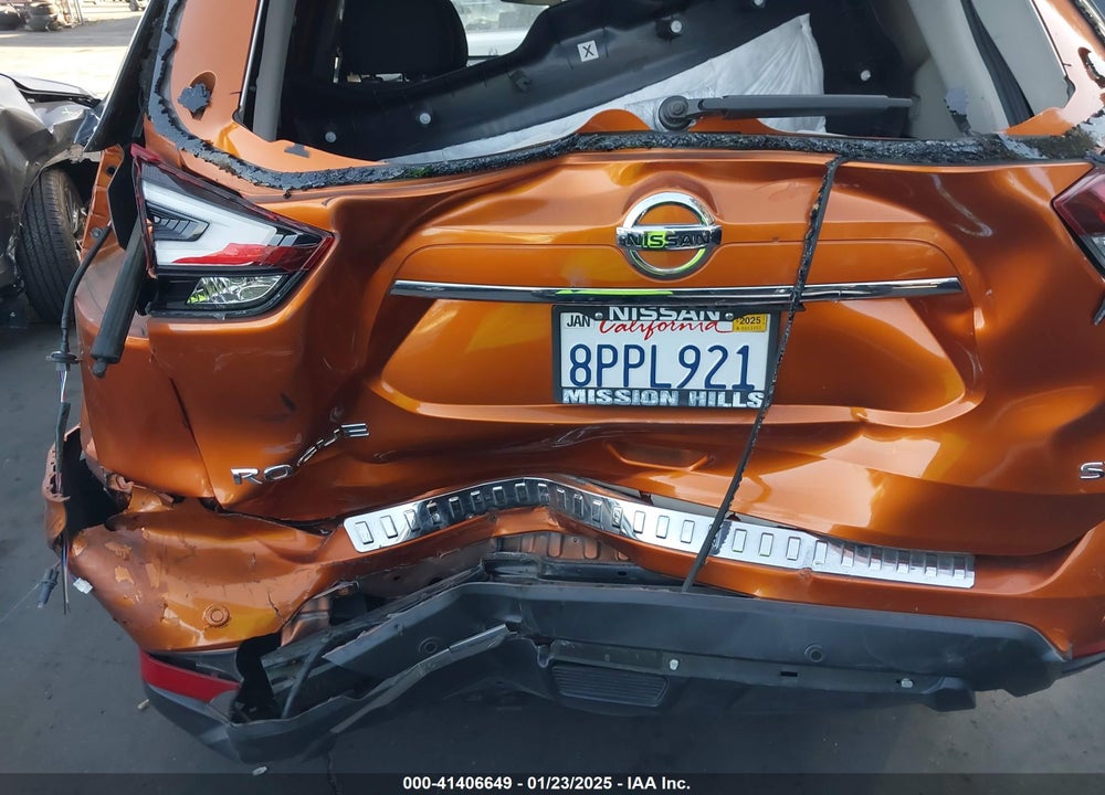 2020 NISSAN ROGUE SV FWD VIN: JN8AT2MT3LW002925