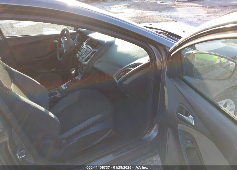 2012 FORD FOCUS VIN: 1FAHP3K25CL222184
