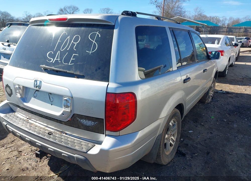 2005 HONDA PILOT EX-L VIN: 5FNYF18565B028658