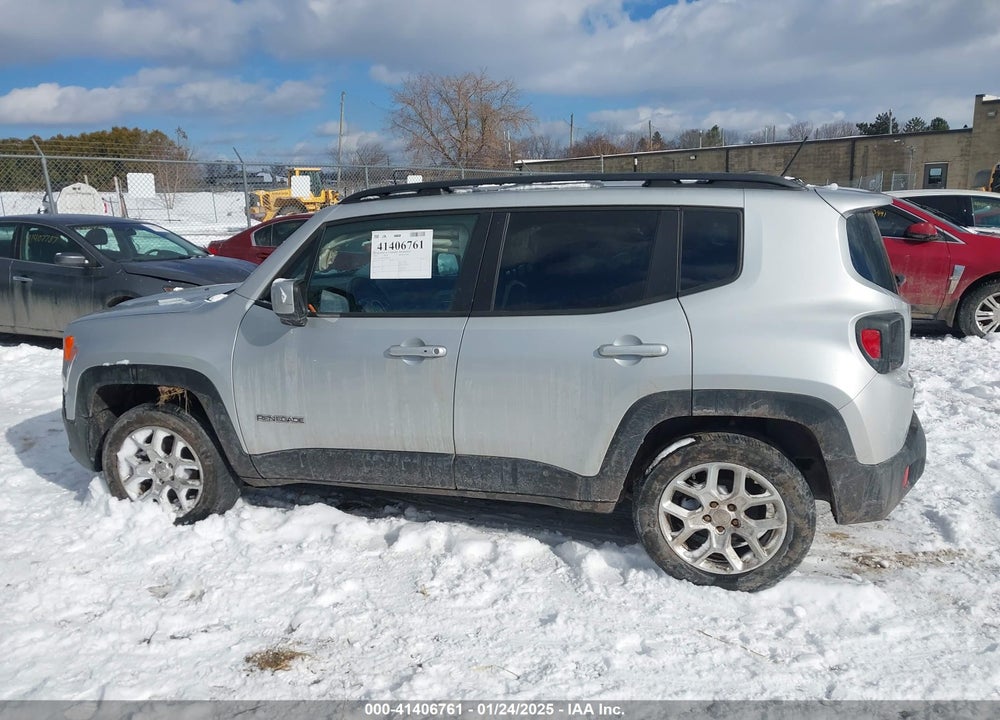 2016 JEEP RENEGADE LATITUDE VIN: ZACCJBBT6GPD44935