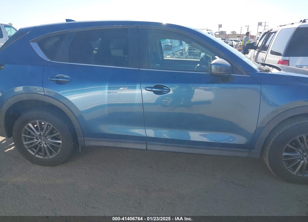 2019 MAZDA CX-5 TOURING VIN: JM3KFACM4K0519560
