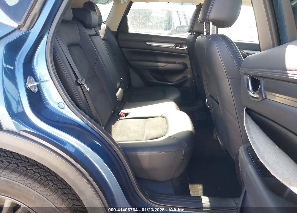 2019 MAZDA CX-5 TOURING VIN: JM3KFACM4K0519560