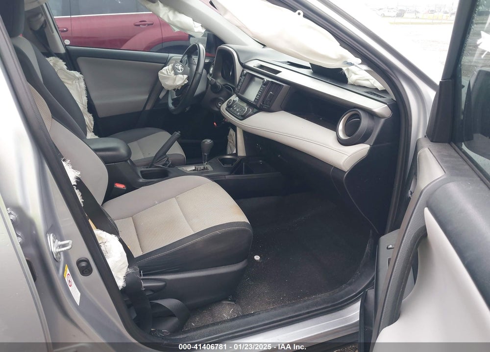 2016 TOYOTA RAV4 XLE VIN: 2T3WFREVXGW302855