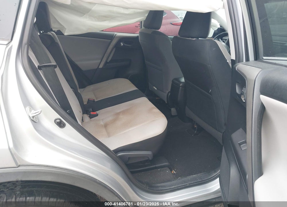 2016 TOYOTA RAV4 XLE VIN: 2T3WFREVXGW302855
