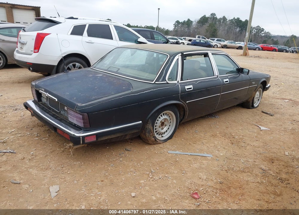 1989 JAGUAR XJ6 VIN: SAJHY1545KC588624