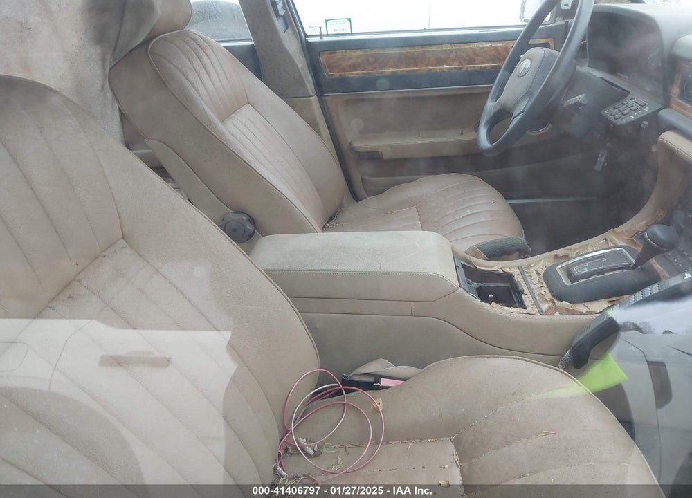 1989 JAGUAR XJ6 VIN: SAJHY1545KC588624