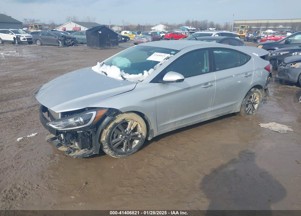 2018 HYUNDAI ELANTRA VIN: 5NPD84LF2JH222481