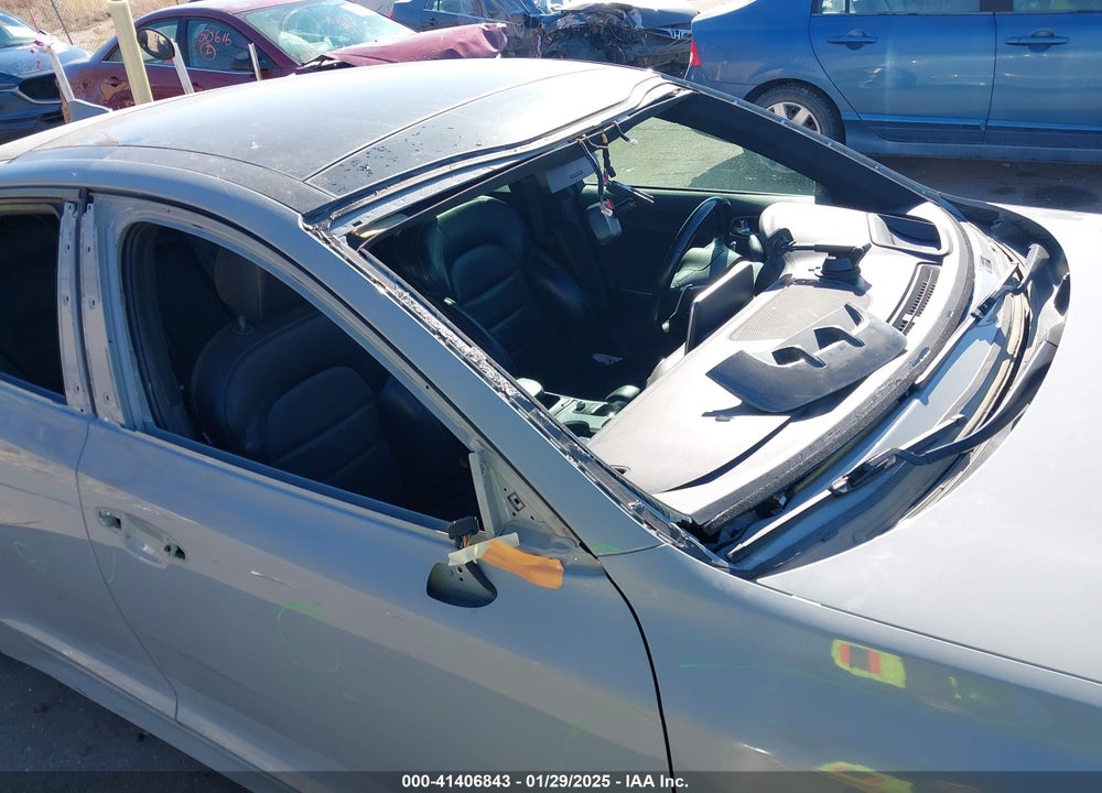2018 KIA STINGER GT2 VIN: KNAE55LC6J6034322
