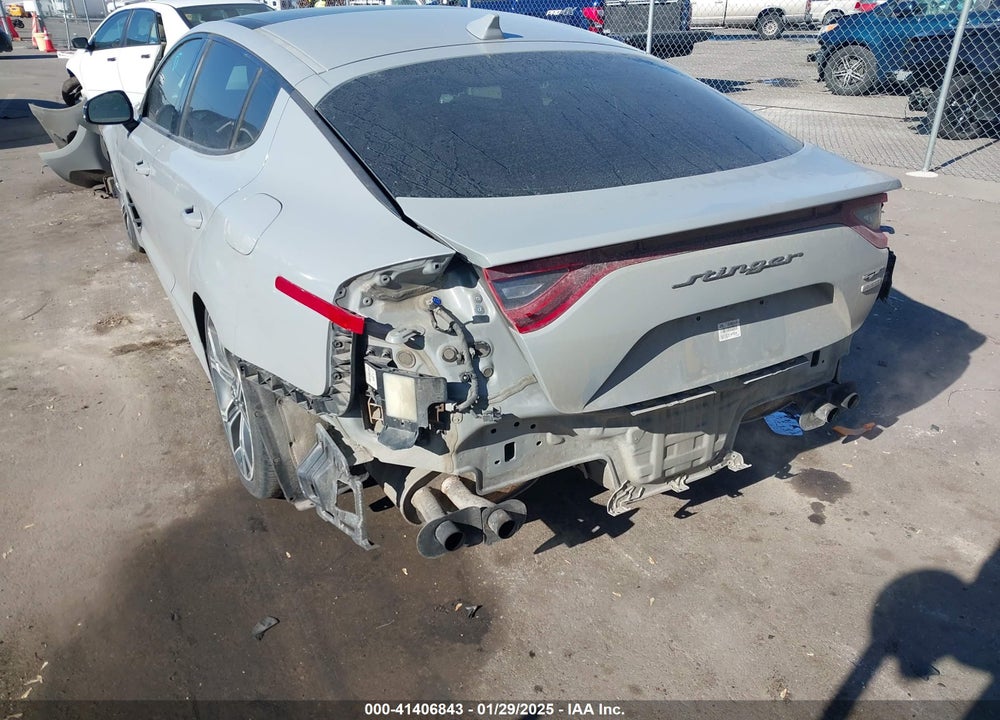 2018 KIA STINGER GT2 VIN: KNAE55LC6J6034322