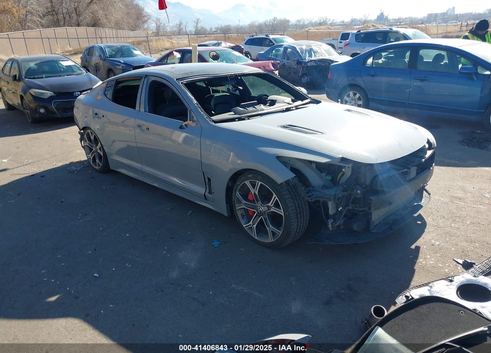 2018 KIA STINGER GT2 VIN: KNAE55LC6J6034322