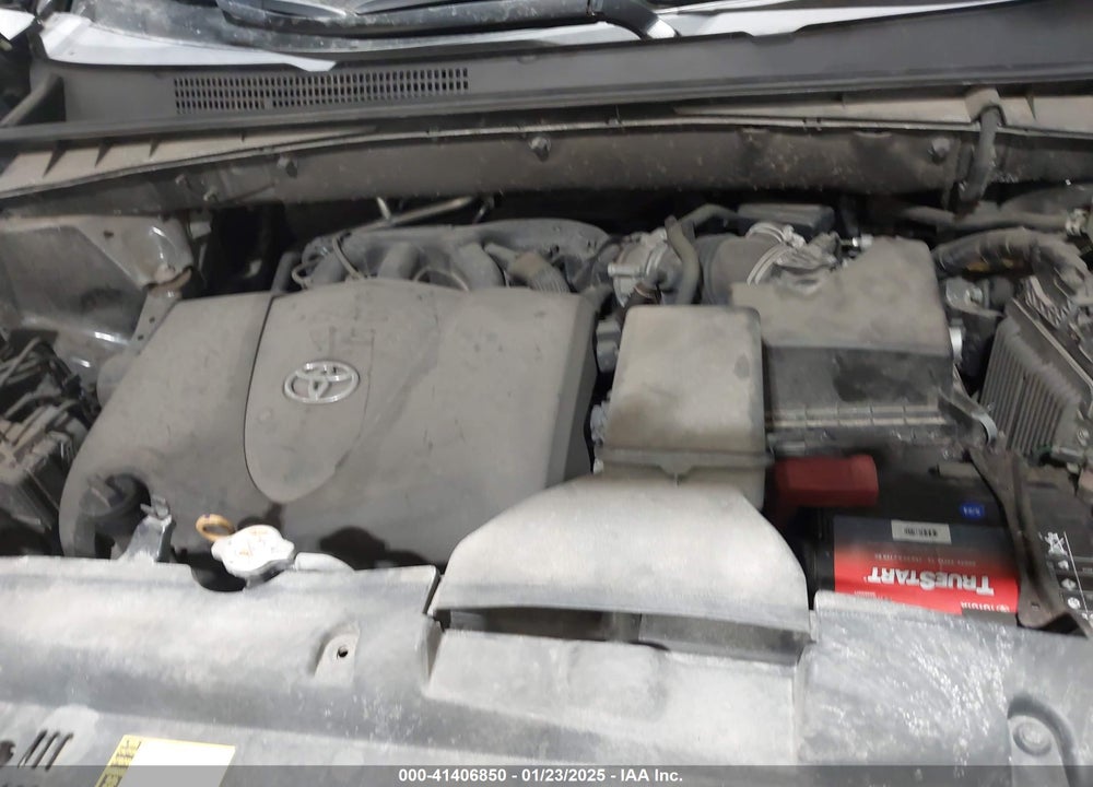 2019 TOYOTA HIGHLANDER LIMITED VIN: 5TDDZRFH6KS951134
