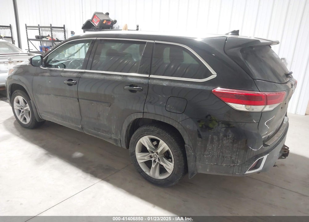 2019 TOYOTA HIGHLANDER LIMITED VIN: 5TDDZRFH6KS951134