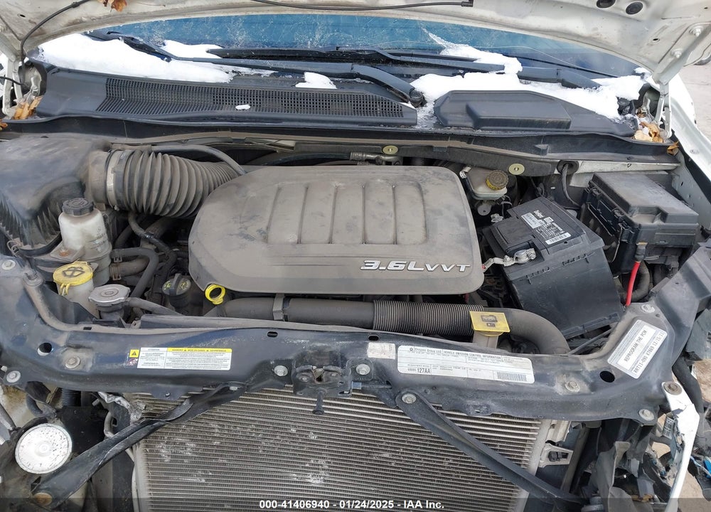 2011 DODGE GRAND CARAVAN CREW VIN: 2D4RN5DG0BR679261