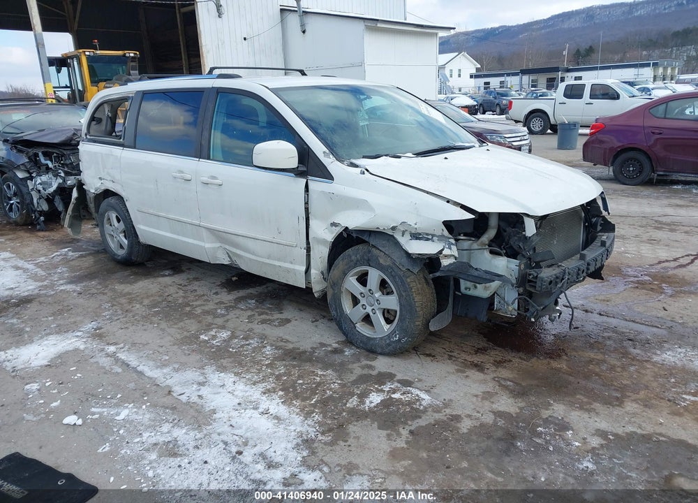 2011 DODGE GRAND CARAVAN CREW VIN: 2D4RN5DG0BR679261