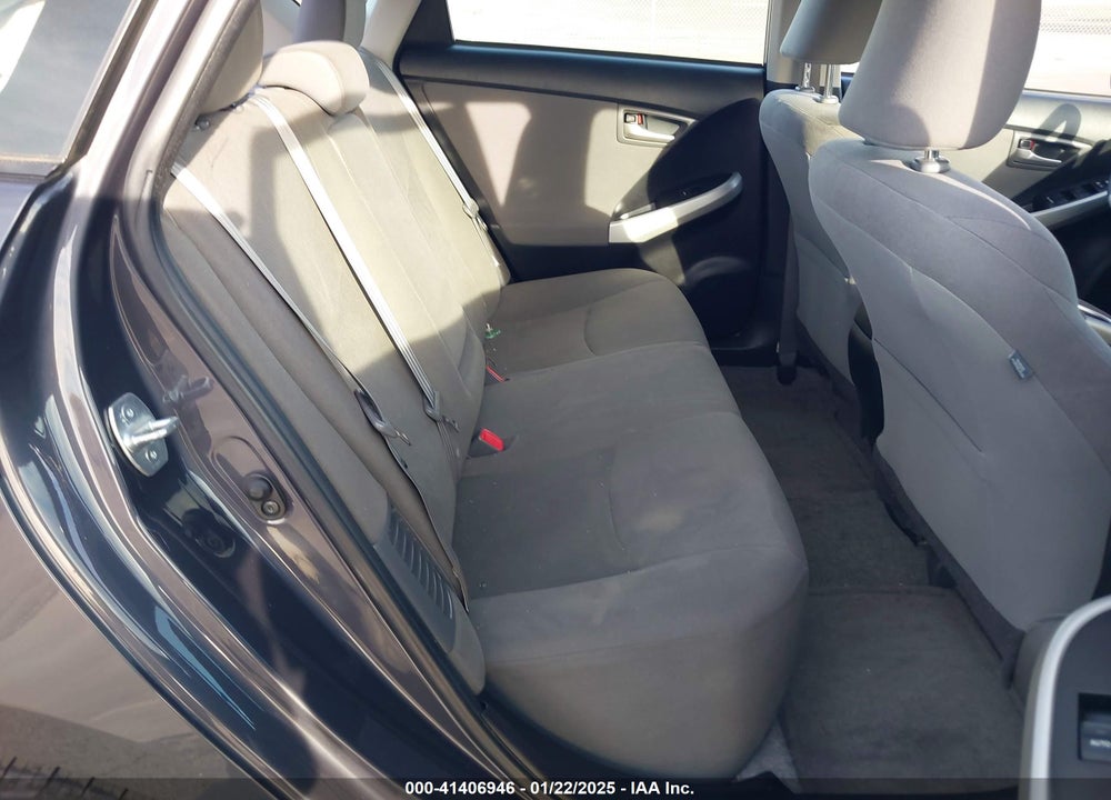 2014 TOYOTA PRIUS VIN: JTDKN3DUXE0385017