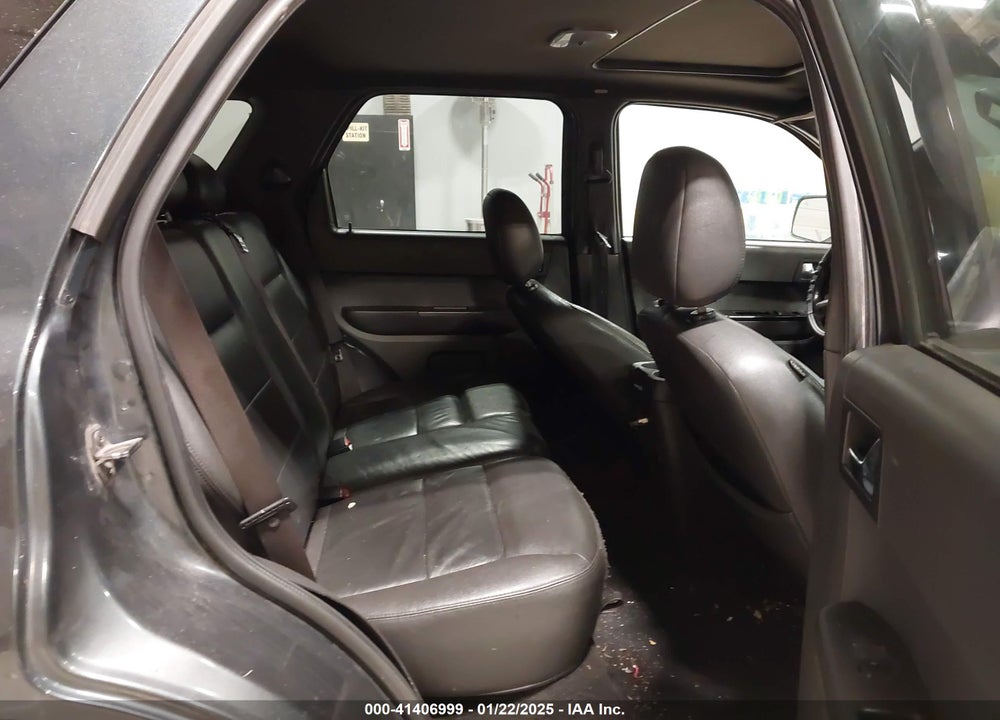 2008 FORD ESCAPE LIMITED VIN: 1FMCU94148KB46633