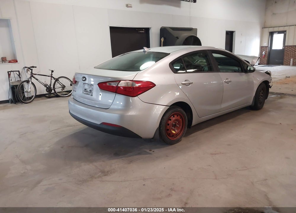 2015 KIA FORTE VIN: KNAFK4A64F5428595