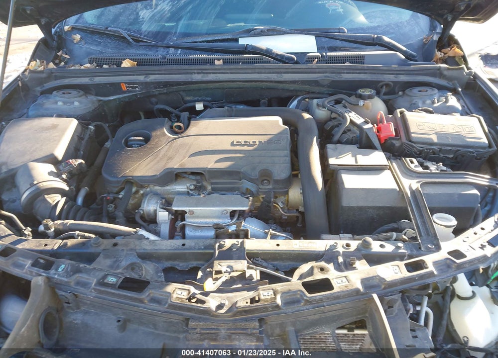 2019 CHEVROLET MALIBU VIN: 1G1ZD5ST9KF147586