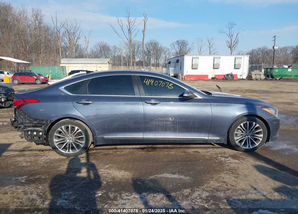 2015 HYUNDAI GENESIS VIN: KMHGN4JE8FU098807