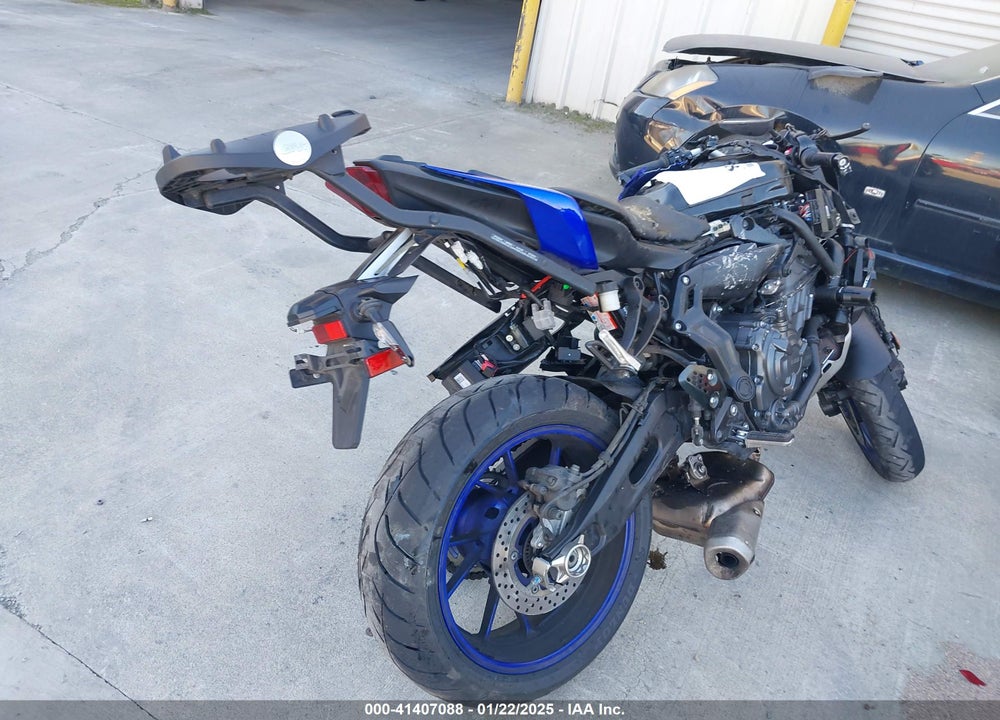 2022 YAMAHA MT07 C VIN: JYARM32Y8NA000924