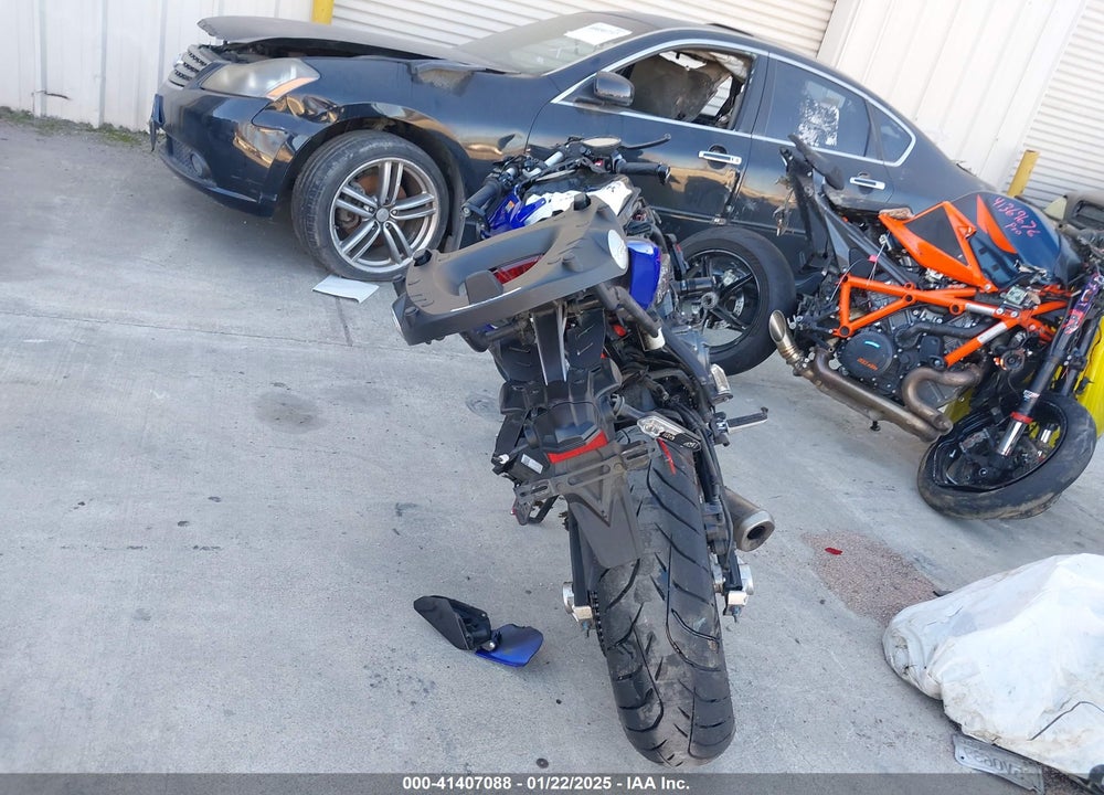 2022 YAMAHA MT07 C VIN: JYARM32Y8NA000924