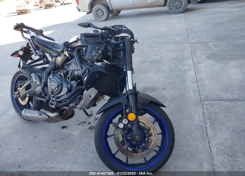 2022 YAMAHA MT07 C VIN: JYARM32Y8NA000924