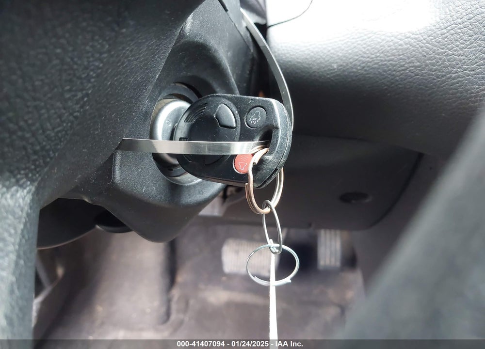 2014 FORD FOCUS VIN: 1FADP3F28EL182114