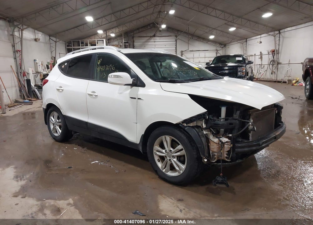 2013 HYUNDAI TUCSON GLS VIN: KM8JUCAC9DU558667