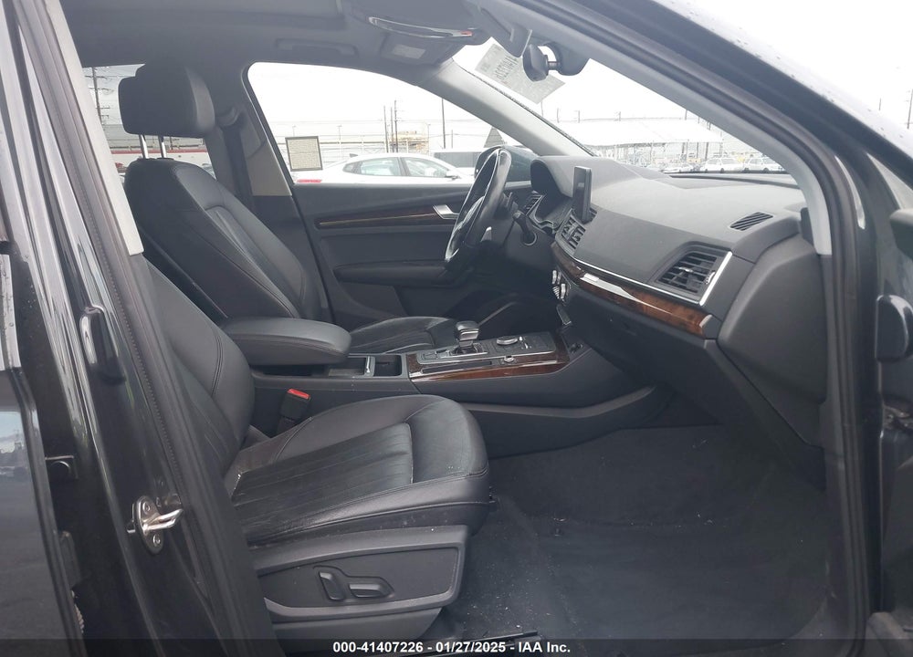 2018 AUDI Q5 VIN: WA1ANAFY9J2019722