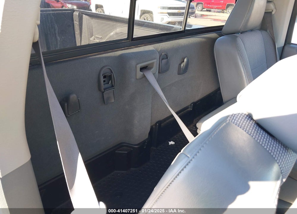 2008 DODGE RAM 1500 VIN: 1D7HA16228J198736