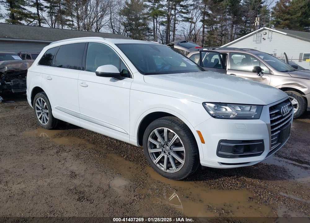 2018 AUDI Q7 3.0T PREMIUM VIN: WA1VAAF78JD039663