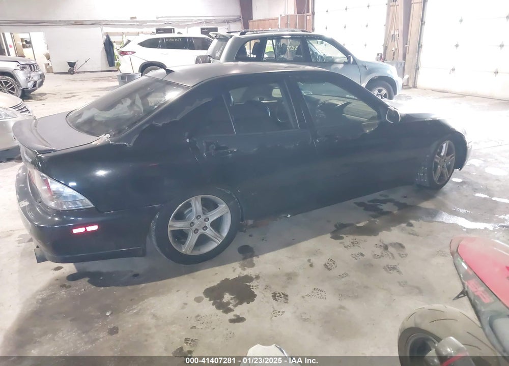 2005 LEXUS IS 300 VIN: JTHBD192950100823