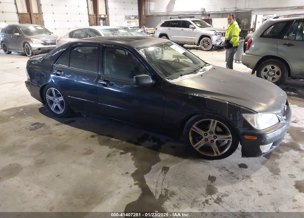 2005 LEXUS IS 300 VIN: JTHBD192950100823