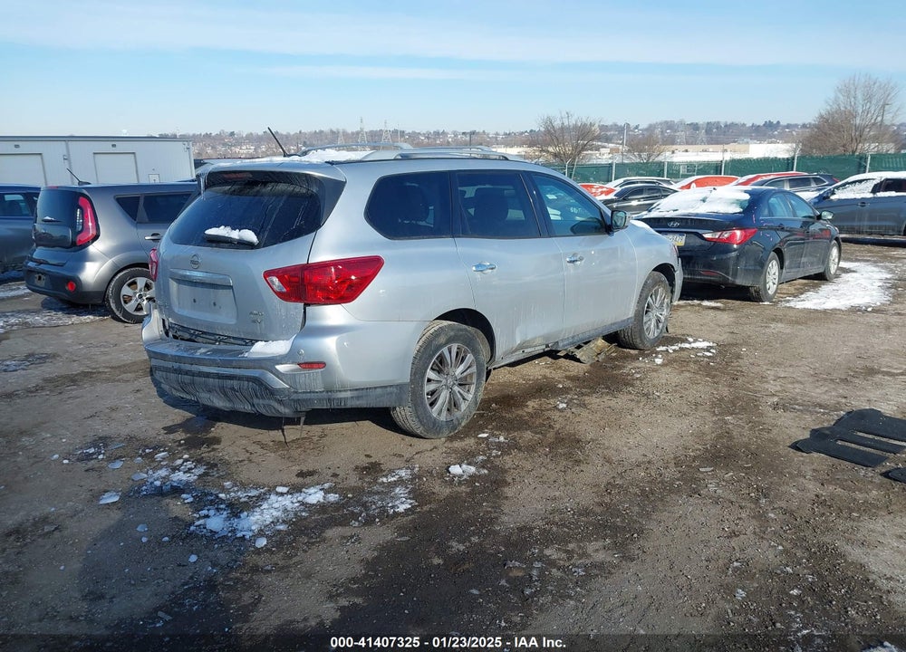 2018 NISSAN PATHFINDER SV VIN: 5N1DR2MM4JC653488