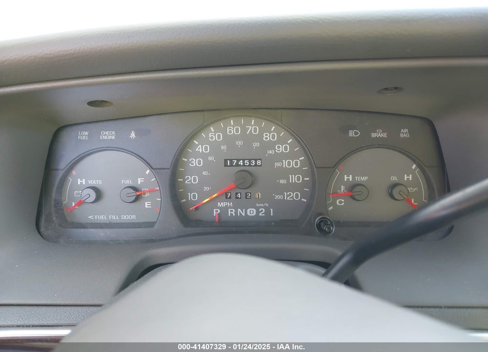 2003 MERCURY GRAND MARQUIS LS VIN: 2MEFM75W13X641974