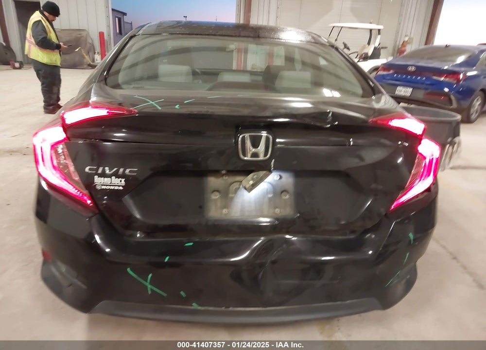 2016 HONDA CIVIC VIN: 19XFC2F53GE004884