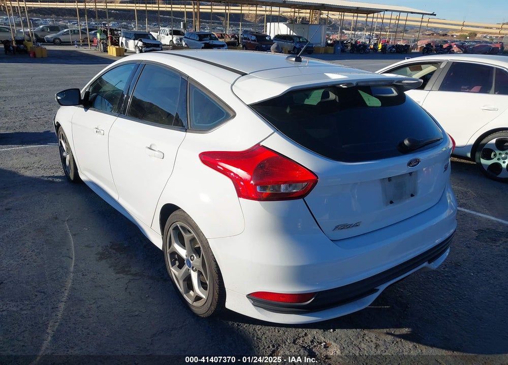 2017 FORD FOCUS VIN: 1FADP3L97HL205968