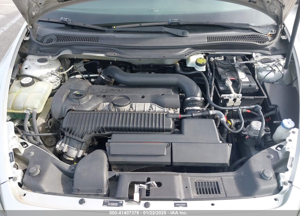 2010 VOLVO V50 VIN: YV1672MJ4A2557403