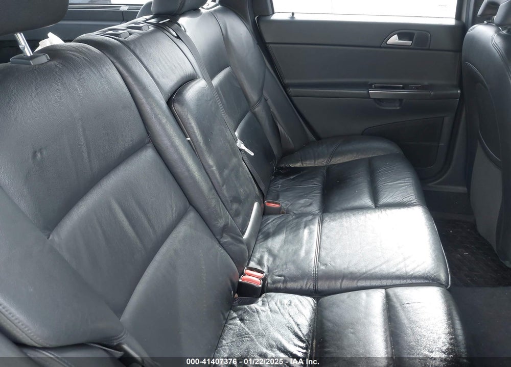 2010 VOLVO V50 VIN: YV1672MJ4A2557403