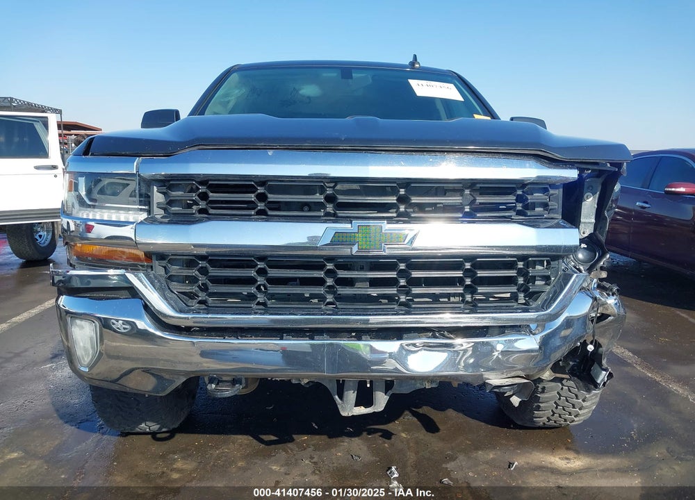 2018 CHEVROLET SILVERADO 1500 VIN: 3GCUKREC2JG570808