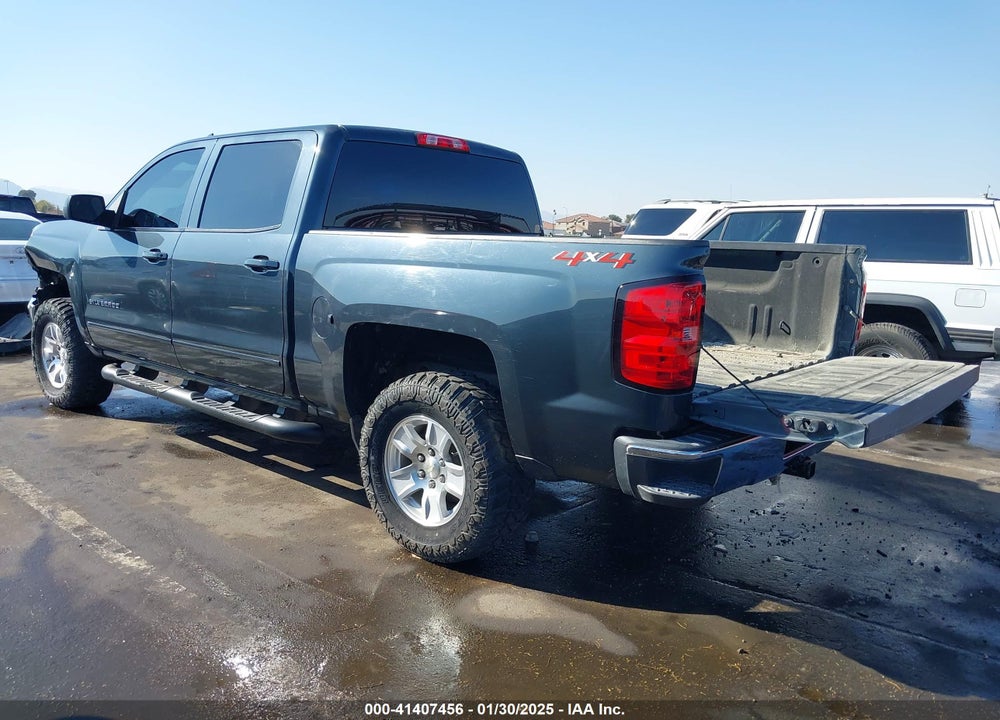 2018 CHEVROLET SILVERADO 1500 VIN: 3GCUKREC2JG570808