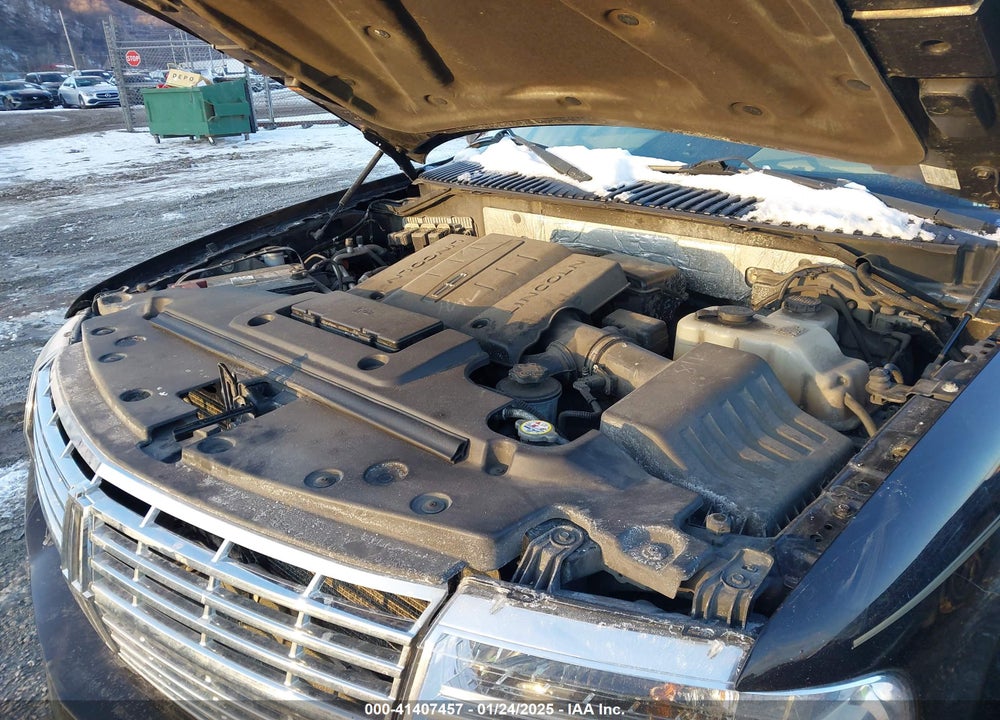 2013 LINCOLN NAVIGATOR VIN: 5LMJJ2J57DEL09392