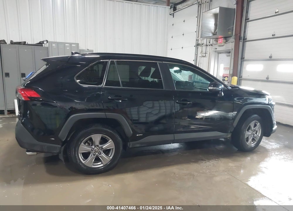 2022 TOYOTA RAV4 HYBRID XLE VIN: 4T3RWRFV0NU056648