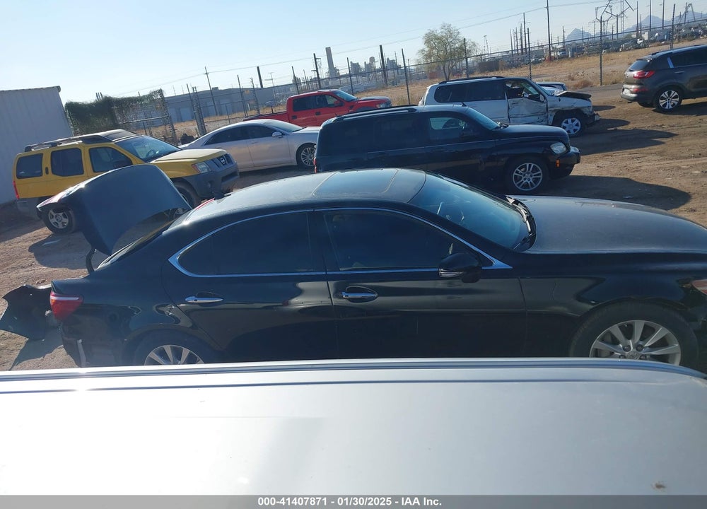2011 LEXUS LS VIN: JTHCL5EF6B5009448