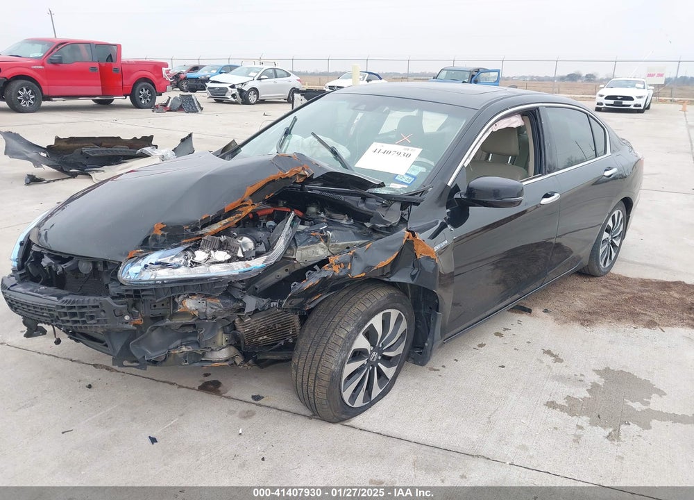 2015 HONDA ACCORD HYBRID VIN: 1HGCR6F78FA000892