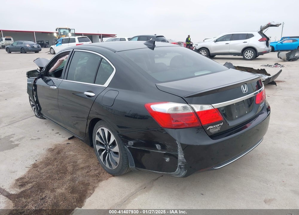 2015 HONDA ACCORD HYBRID VIN: 1HGCR6F78FA000892