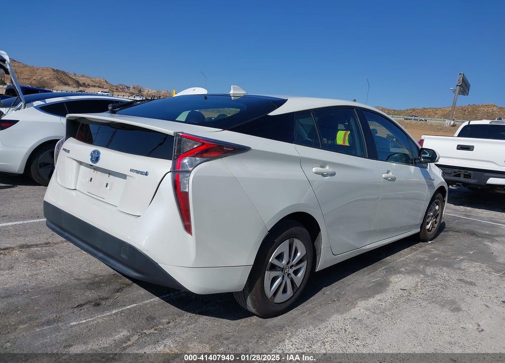 2016 TOYOTA PRIUS VIN: JTDKARFU4G3015856
